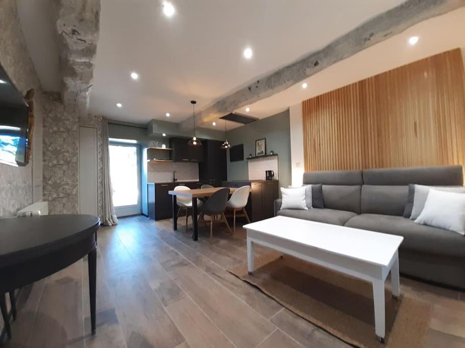 La Baussaine Studio Meuble Avec Terrasse Axe Rennes Saint Malo מראה חיצוני תמונה